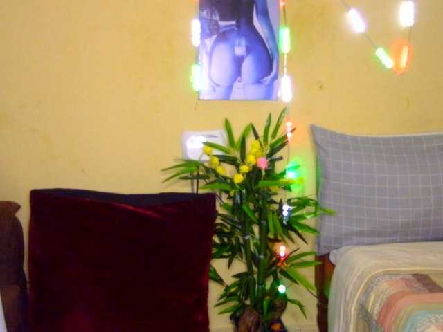 Darktina live webcam show
