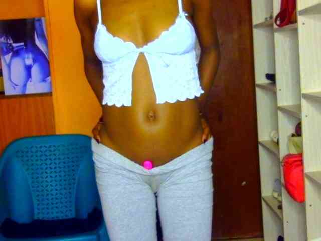 Darktina webcam