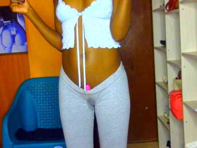 Darktina webcam