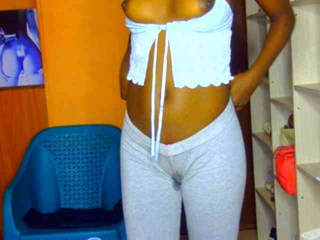 Darktina webcam