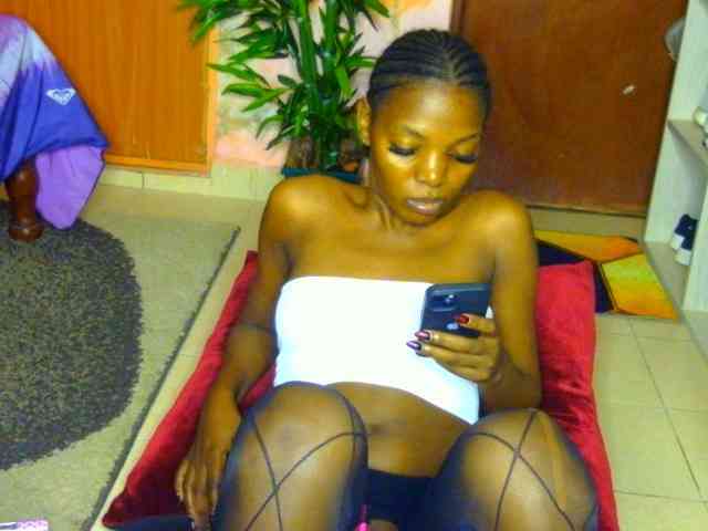 Darktina webcam