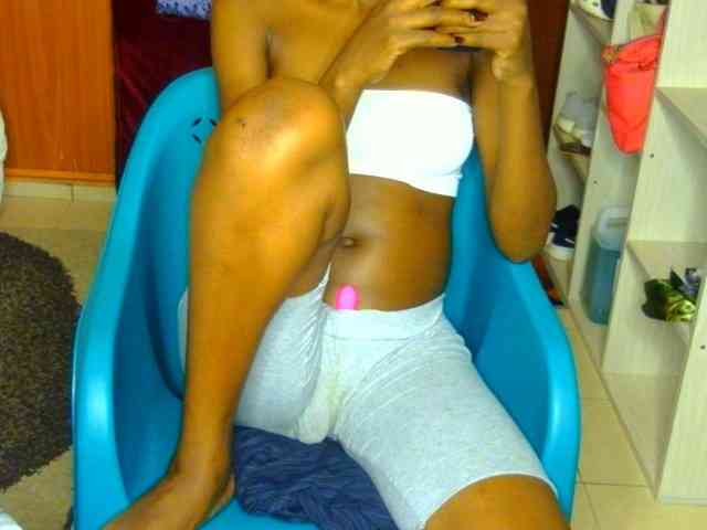 Darktina webcam