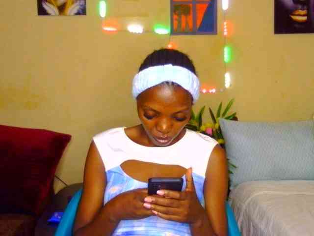 Darktina webcam