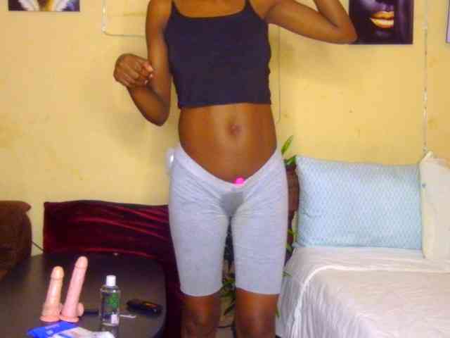 Darktina webcam