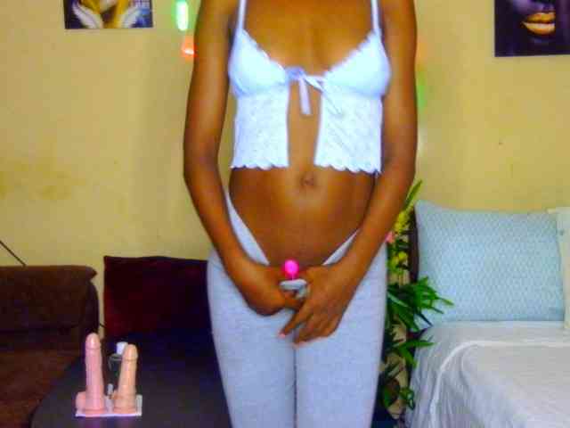 Darktina webcam