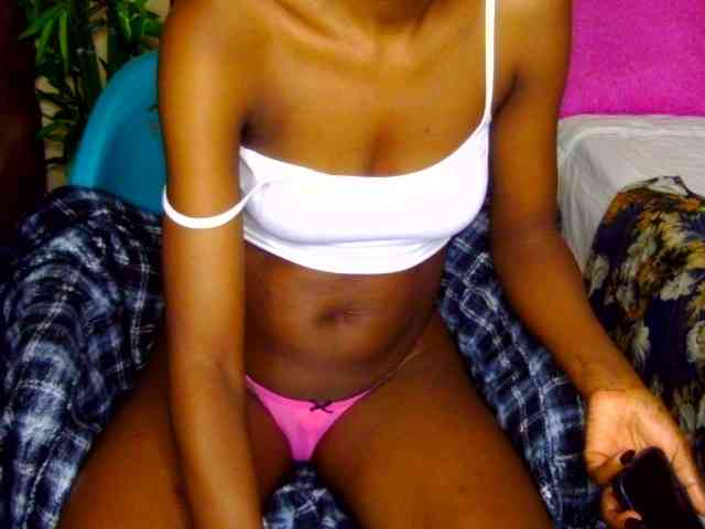 Darktina webcam
