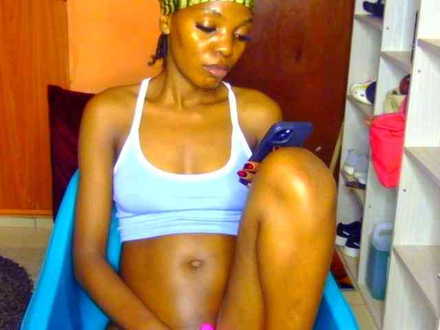 Darktina webcam