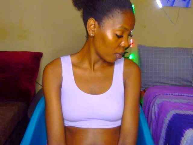 Darktina webcam