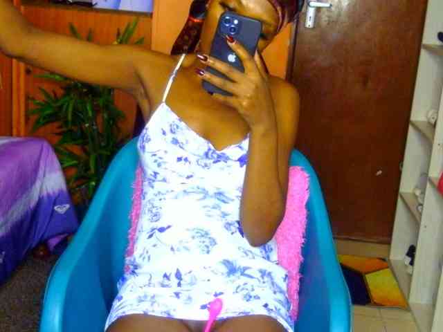 Darktina webcam
