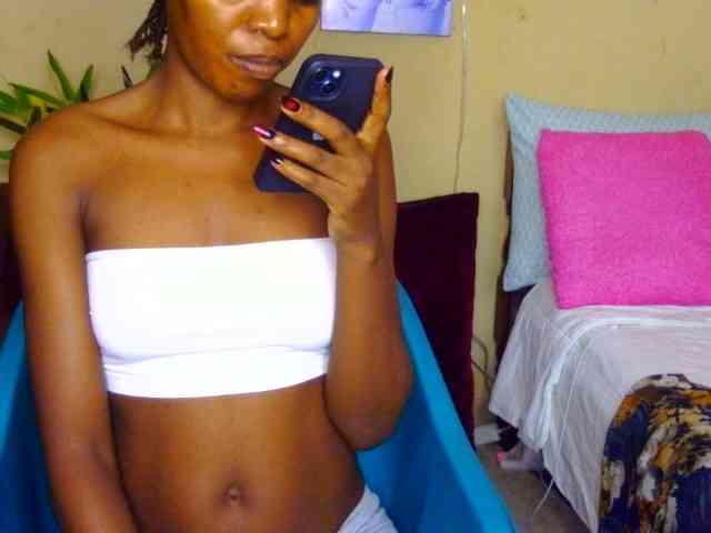 Darktina webcam