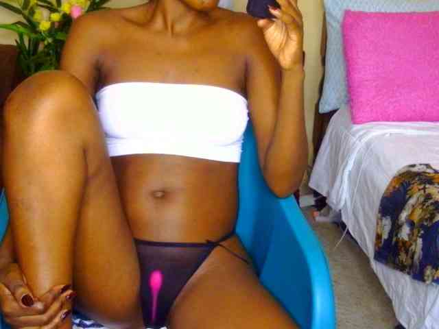 Darktina webcam