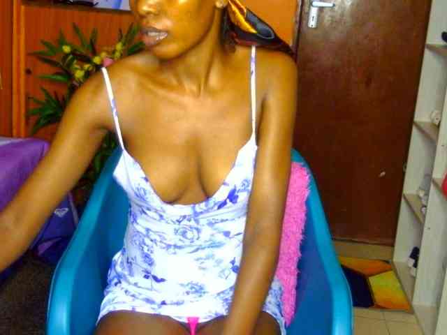 Darktina webcam