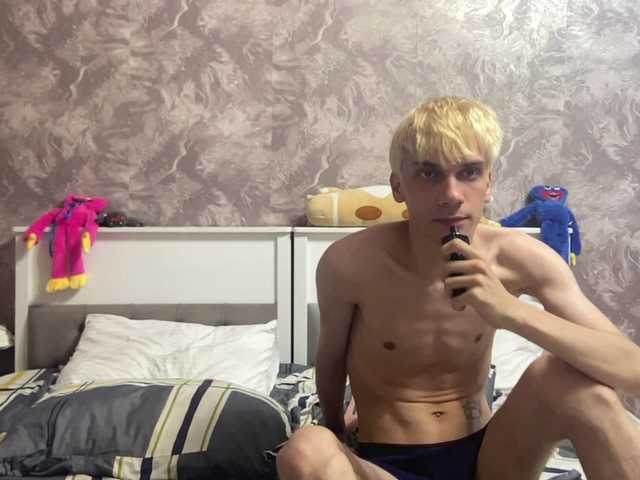 Cute-Couple live cam on BongaCams