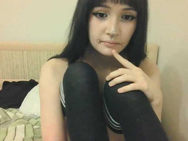 AldaLalonde live cam on BongaCams