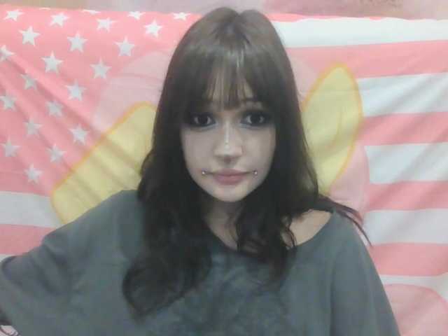 AldaLalonde live cam on BongaCams