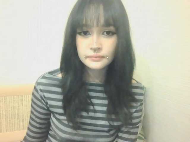 AldaLalonde live cam on BongaCams