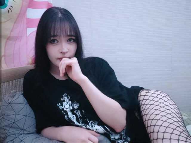 AldaLalonde live cam on BongaCams