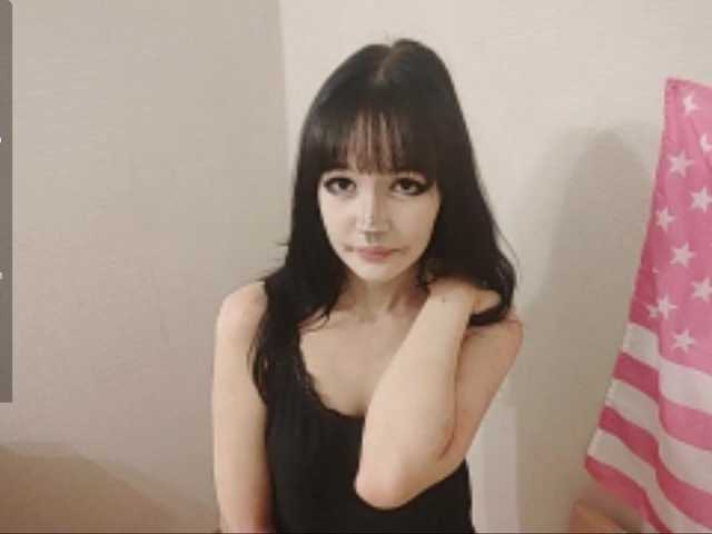 AldaLalonde live cam on BongaCams