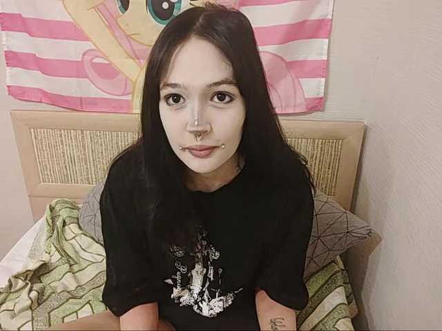 AldaLalonde live cam on BongaCams