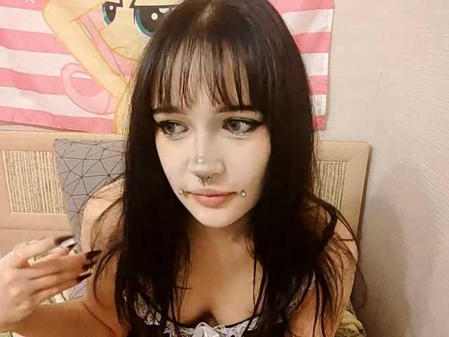 AldaLalonde live cam on BongaCams