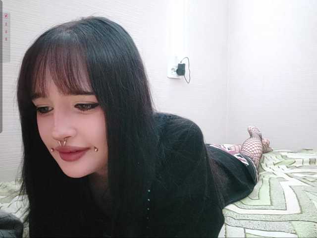 AldaLalonde live cam on BongaCams