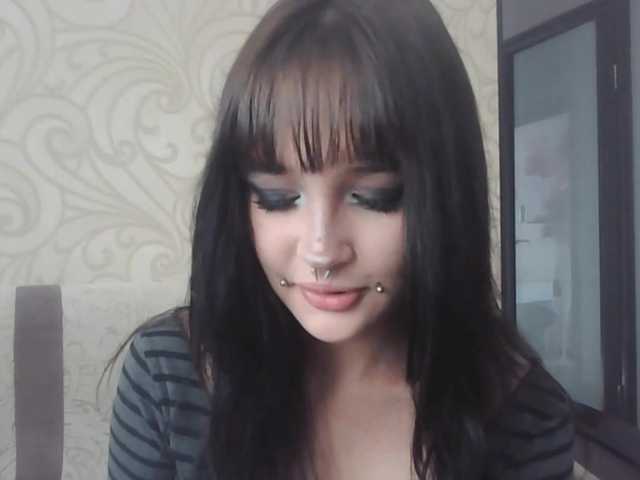 AldaLalonde live cam on BongaCams