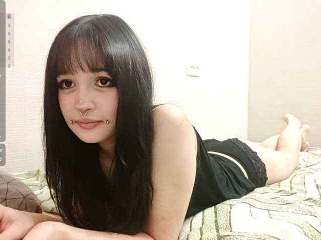 AldaLalonde live cam on BongaCams