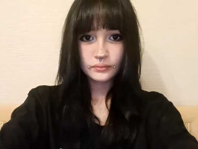 AldaLalonde live cam on BongaCams