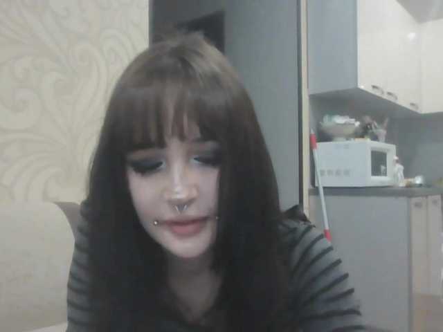 AldaLalonde live webcam show