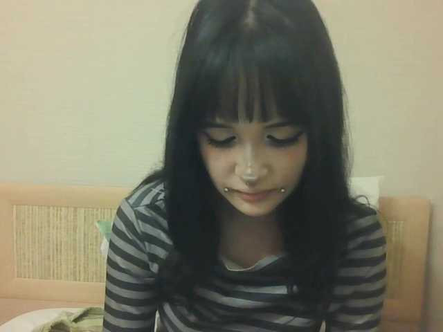 AldaLalonde live cam on BongaCams