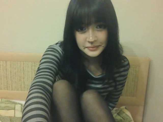 AldaLalonde live cam on BongaCams