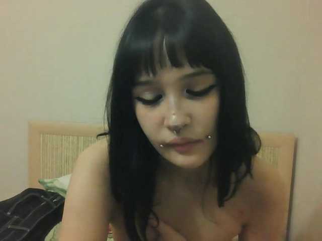 AldaLalonde live cam on BongaCams