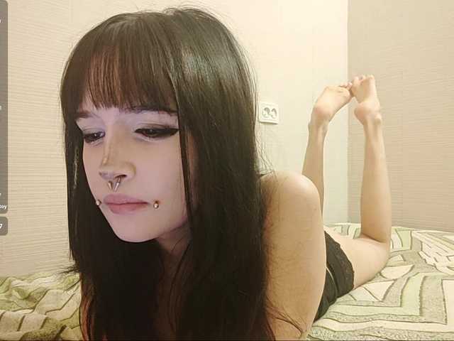 AldaLalonde live cam on BongaCams