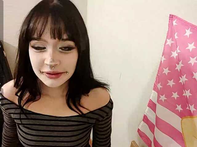 AldaLalonde live cam on BongaCams