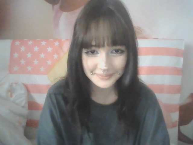 AldaLalonde live cam on BongaCams