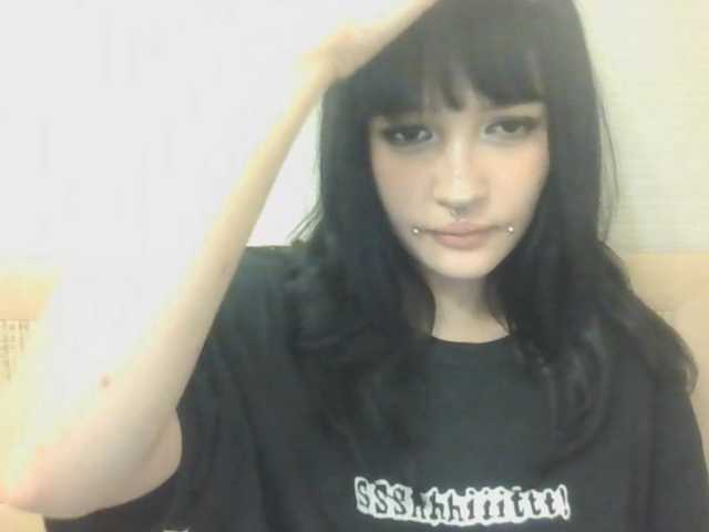 AldaLalonde live cam on BongaCams
