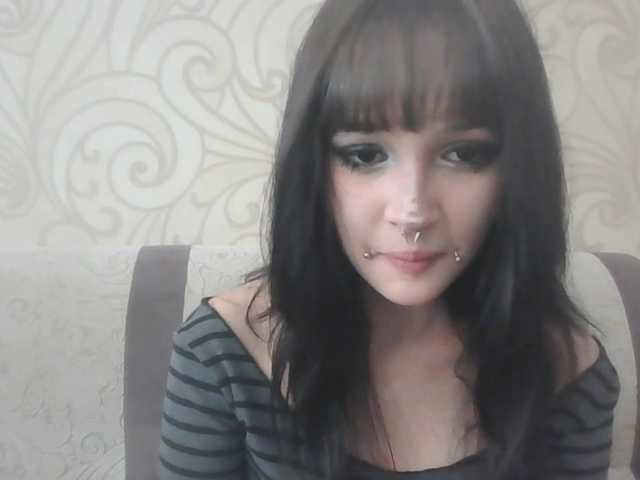 AldaLalonde live webcam show