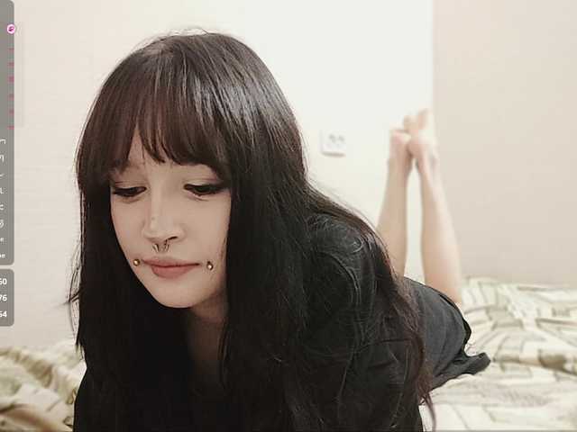AldaLalonde live cam on BongaCams