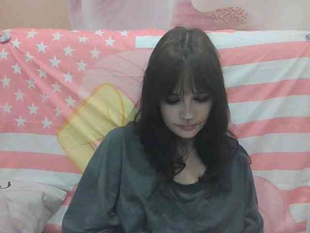 AldaLalonde webcam