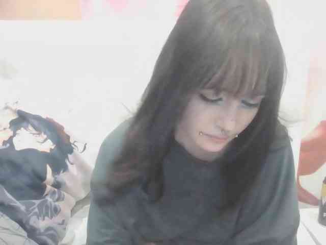 AldaLalonde webcam