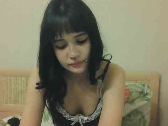 AldaLalonde webcam