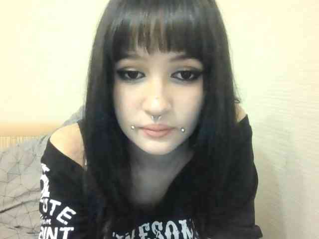 AldaLalonde webcam