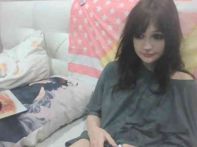 AldaLalonde webcam