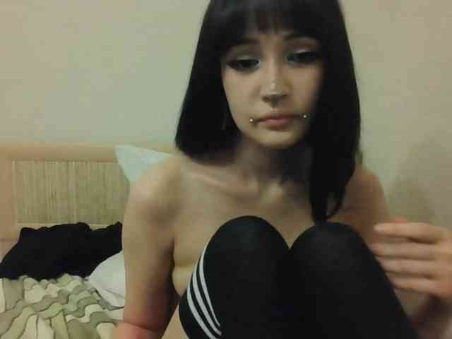 AldaLalonde webcam