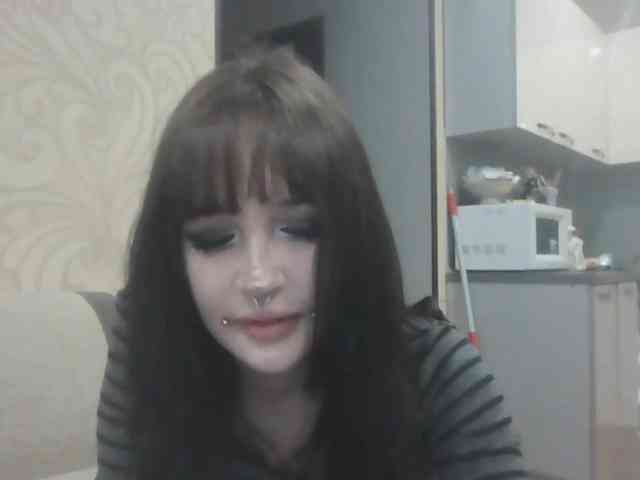 AldaLalonde webcam