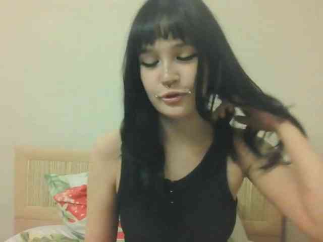 AldaLalonde webcam