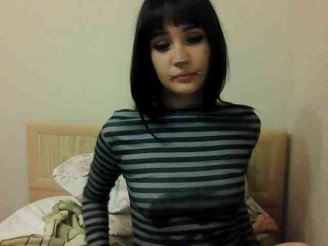 AldaLalonde webcam