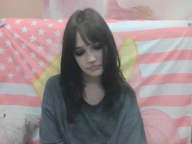 AldaLalonde webcam