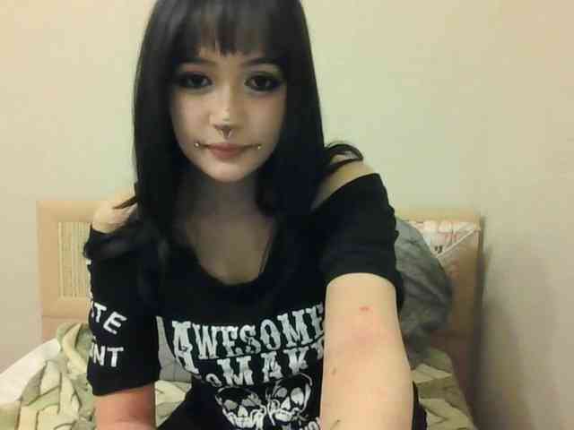AldaLalonde webcam