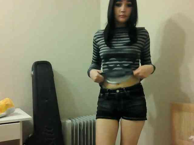 AldaLalonde webcam